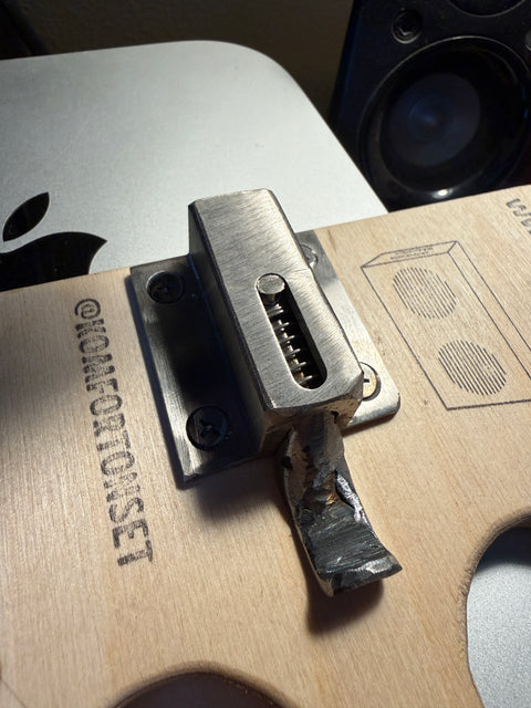 KITBOX LATCH